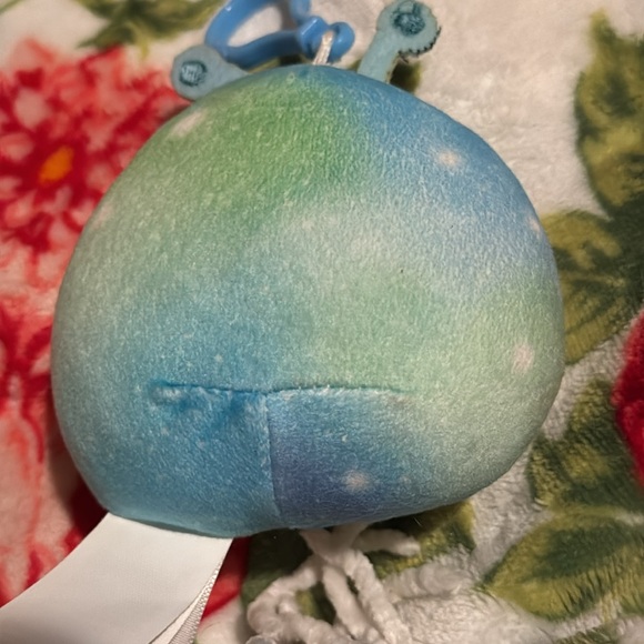 Zinc alien squishmallow clip NWT - Picture 3 of 6